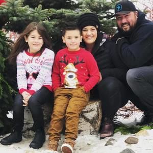 Meet your Posher, Derek